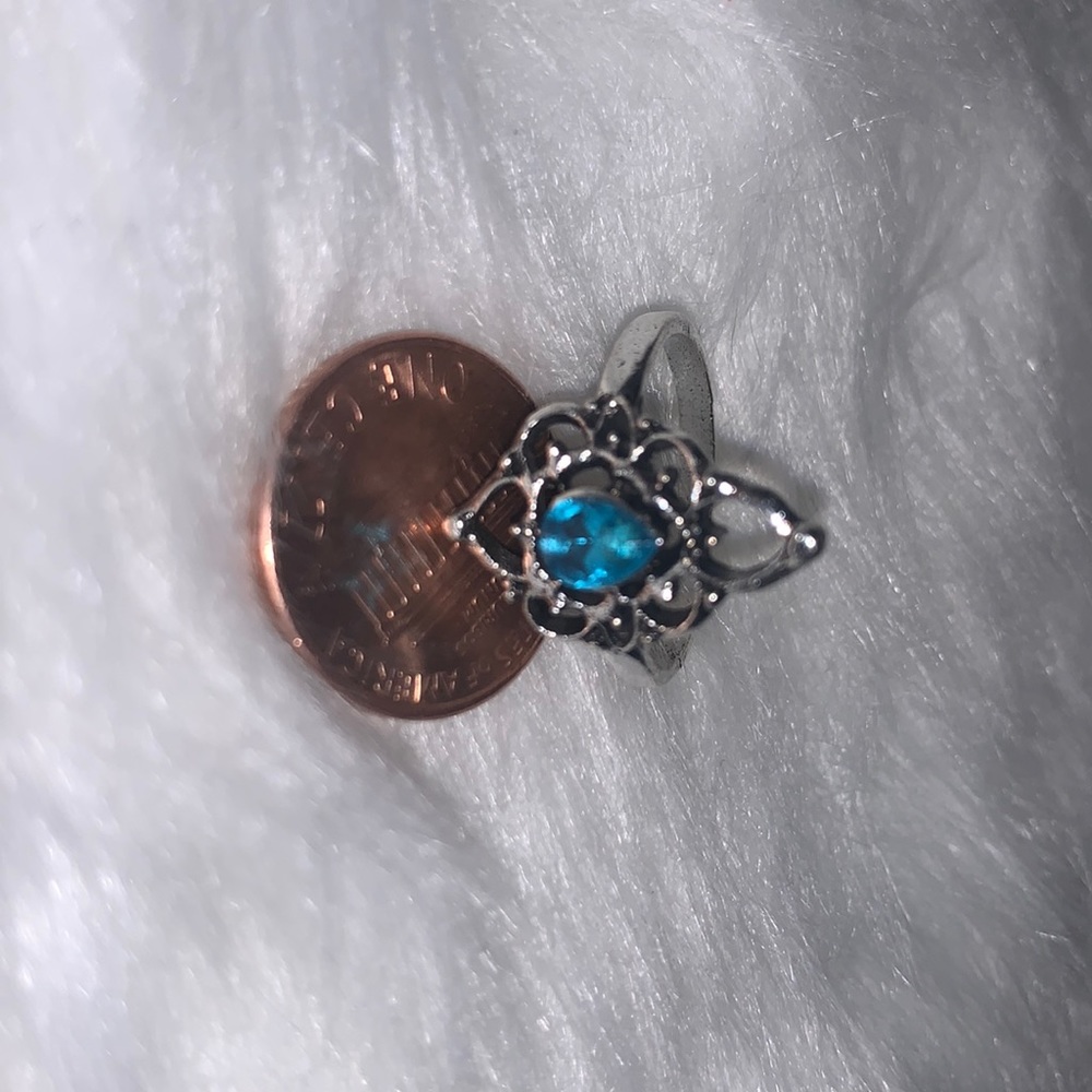 Two Silver Gem Rings Size 7 - Picture 3 of 6